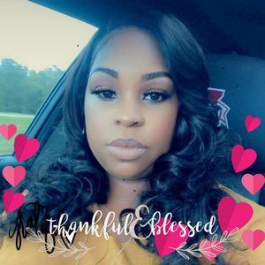 Meet your Posher, Kalia